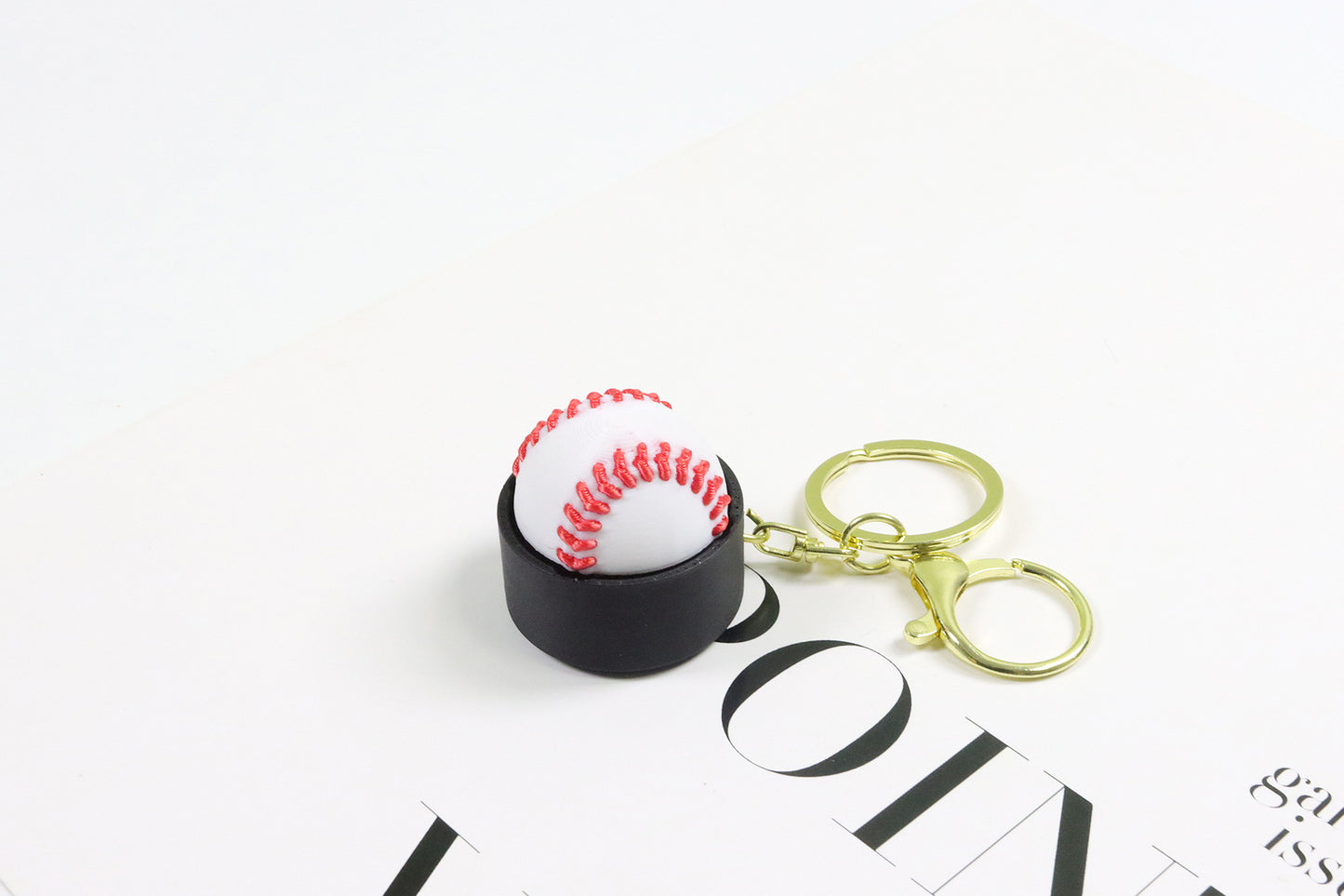 3D Printed Basketball & Football Clicker Keychains — Stress Relief Fidget Toy